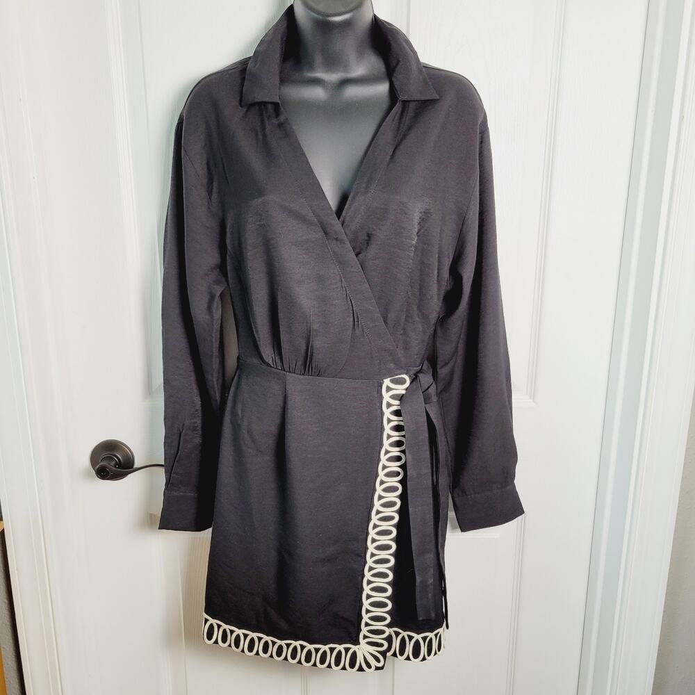 Mon Renn Dress Small Black Sentiment Mini Wrap Plunge Neck Belt Cornelli NEW